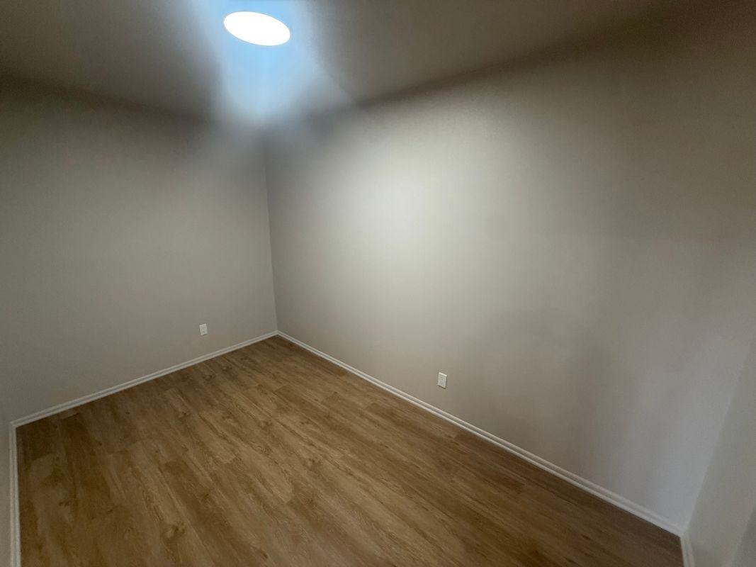 8144 Troost Ave - Photo 6 of 6