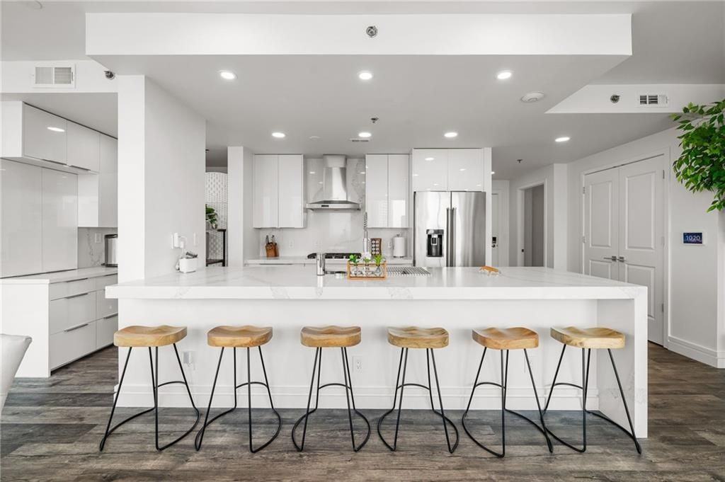 3338 Peachtree Rd - Photo 4 of 50