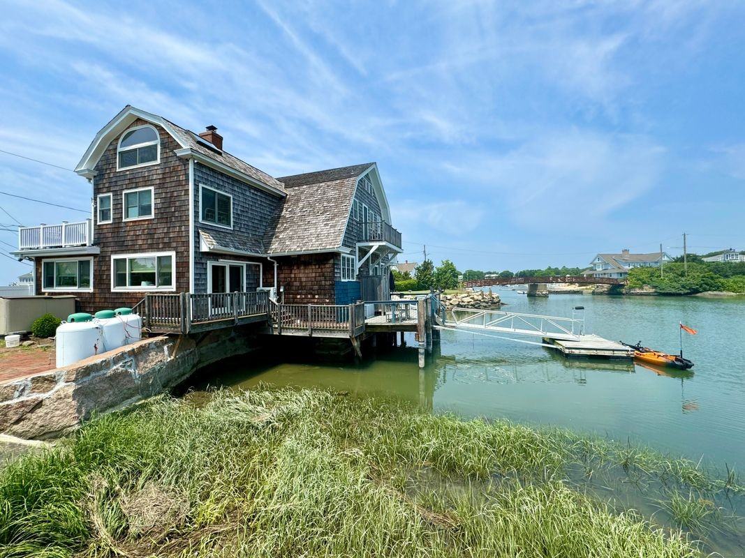 179 Prospect Ave - Photo 3 of 37