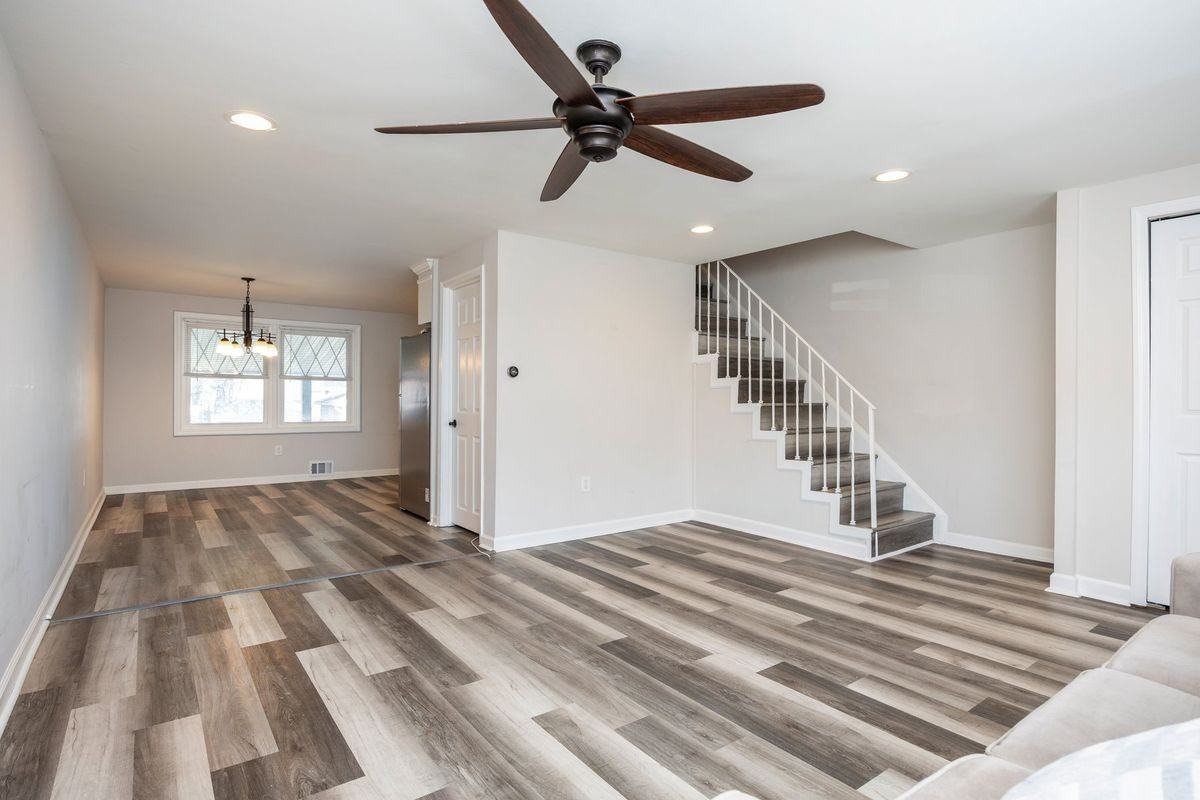 3130 Ryerson Cir - Photo 4 of 24