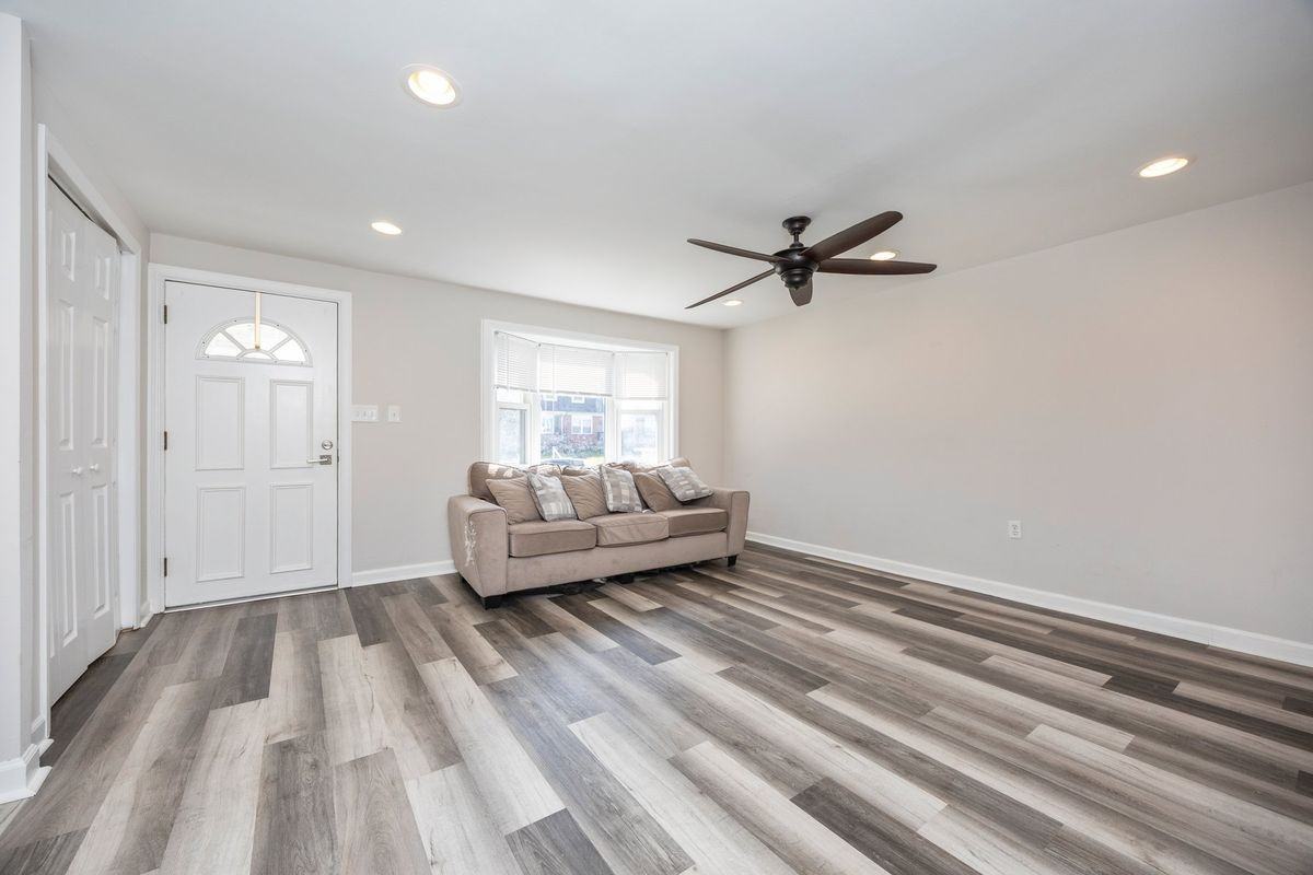 3130 Ryerson Cir - Photo 6 of 24