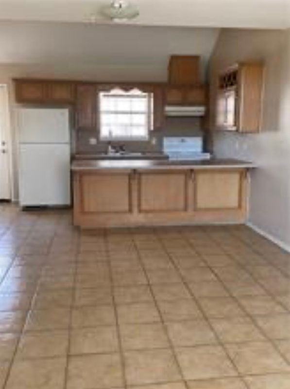 703 La Mancha Dr ##2 - Photo 2 of 6