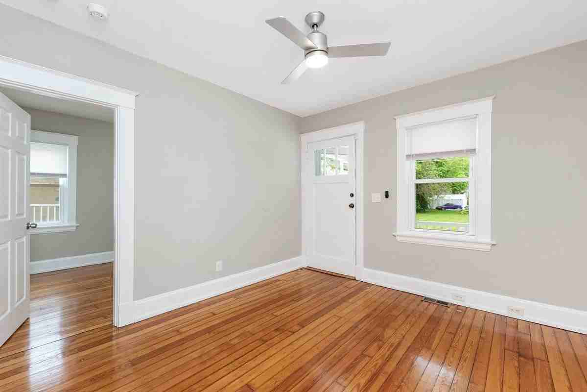 6717 E Ledge St - Photo 6 of 33