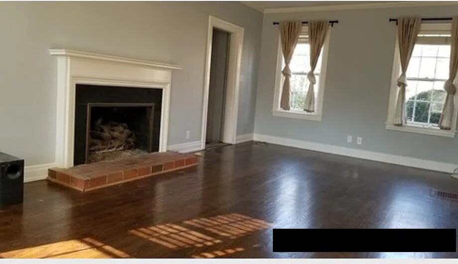 2818 22nd Ave S - Photo 3 of 21