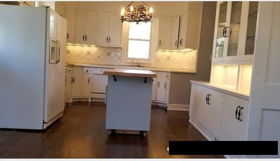 2818 22nd Ave S - Photo 6 of 21