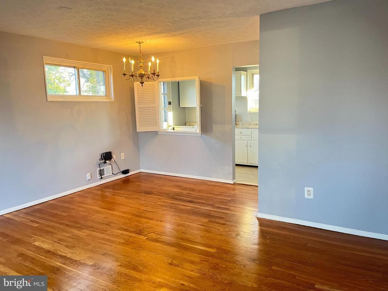 6323 Fenton Ct - Photo 3 of 32