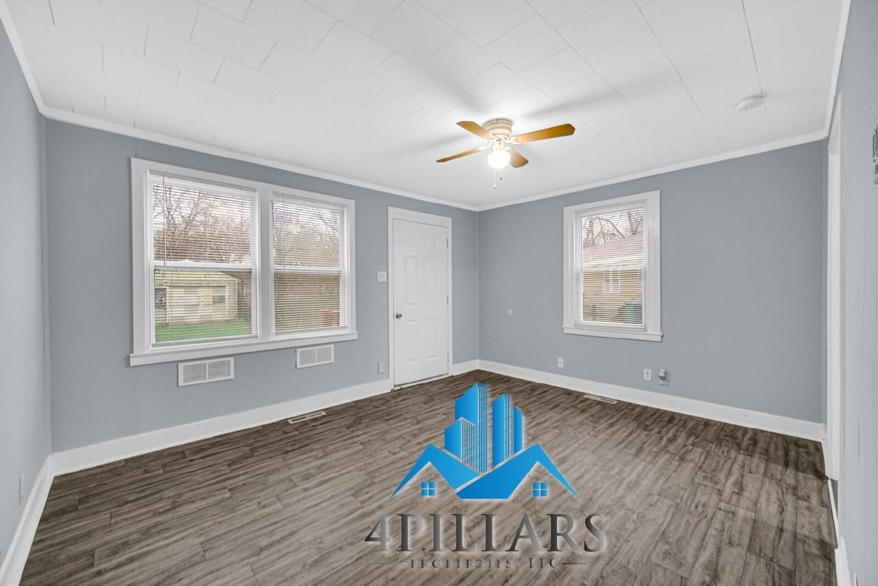 1404 Federal Ave - Photo 7 of 23