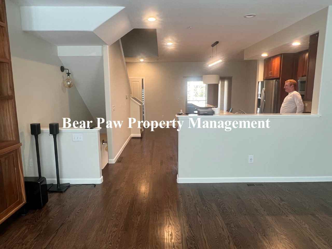 423 S Reed Ct - Photo 5 of 22