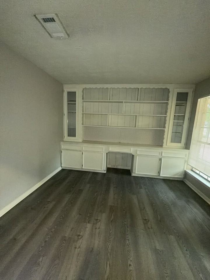 16815 Methil Dr - Photo 4 of 24