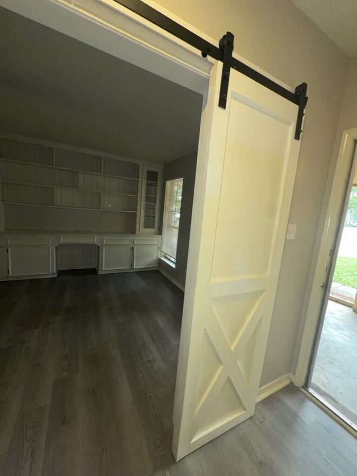 16815 Methil Dr - Photo 5 of 24