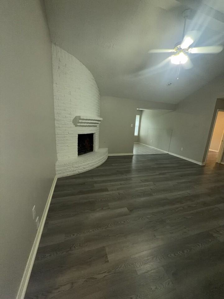 16815 Methil Dr - Photo 6 of 24