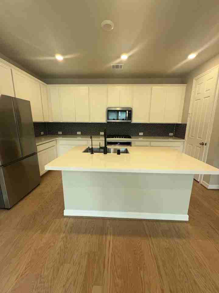 9406 Caddo Ridge Ln - Photo 5 of 13