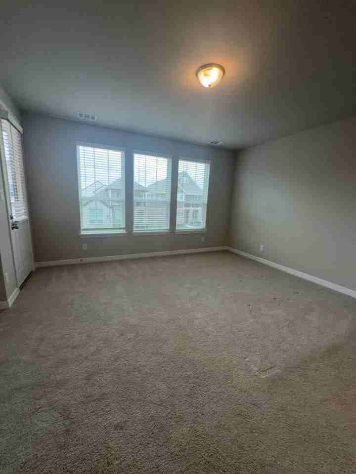 9406 Caddo Ridge Ln - Photo 7 of 13