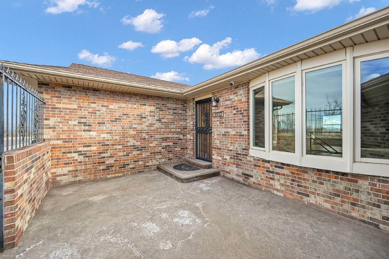 3932 W Tufts Ave - Photo 3 of 50