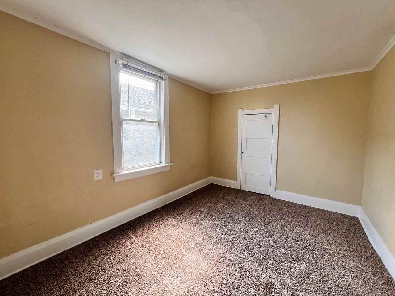 3010 Warsaw St - Photo 6 of 20