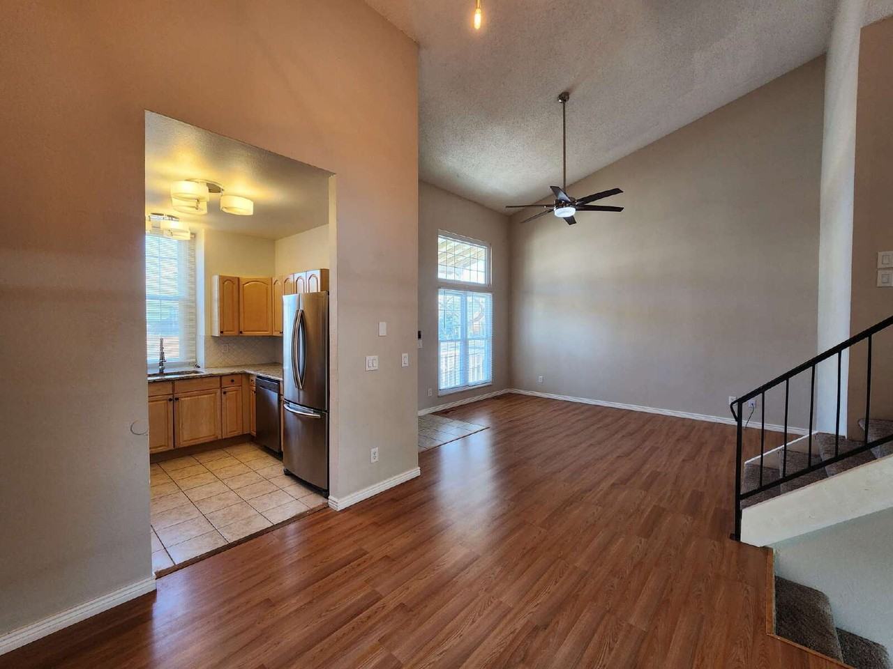 2977 S Genoa St - Photo 7 of 45