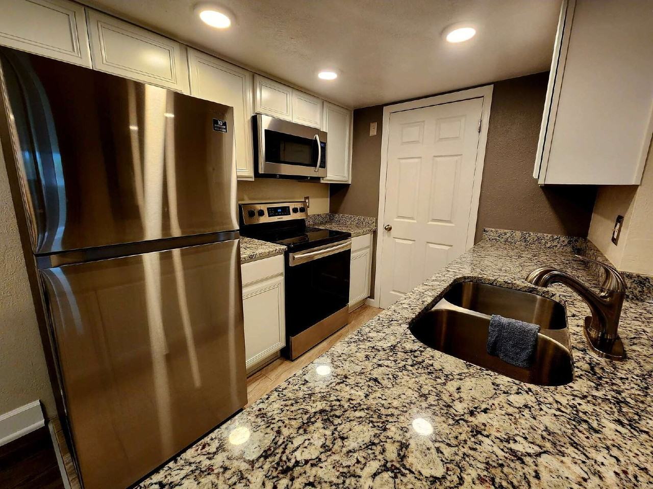 8376 S Upham Way - Photo 4 of 30