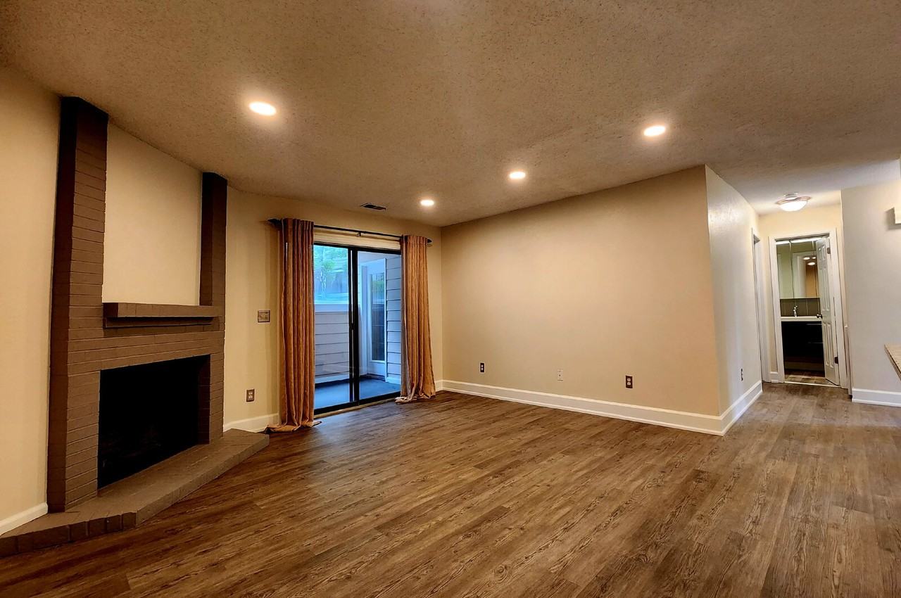 8376 S Upham Way - Photo 7 of 30