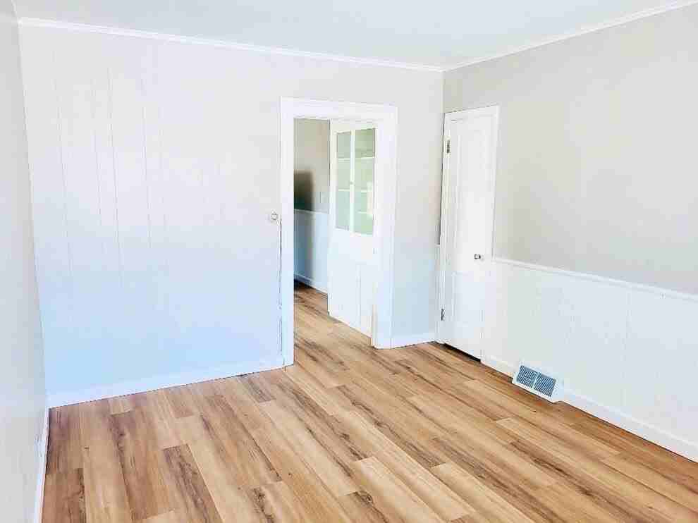 721 Lyon St Apt 2 - Photo 3 of 7