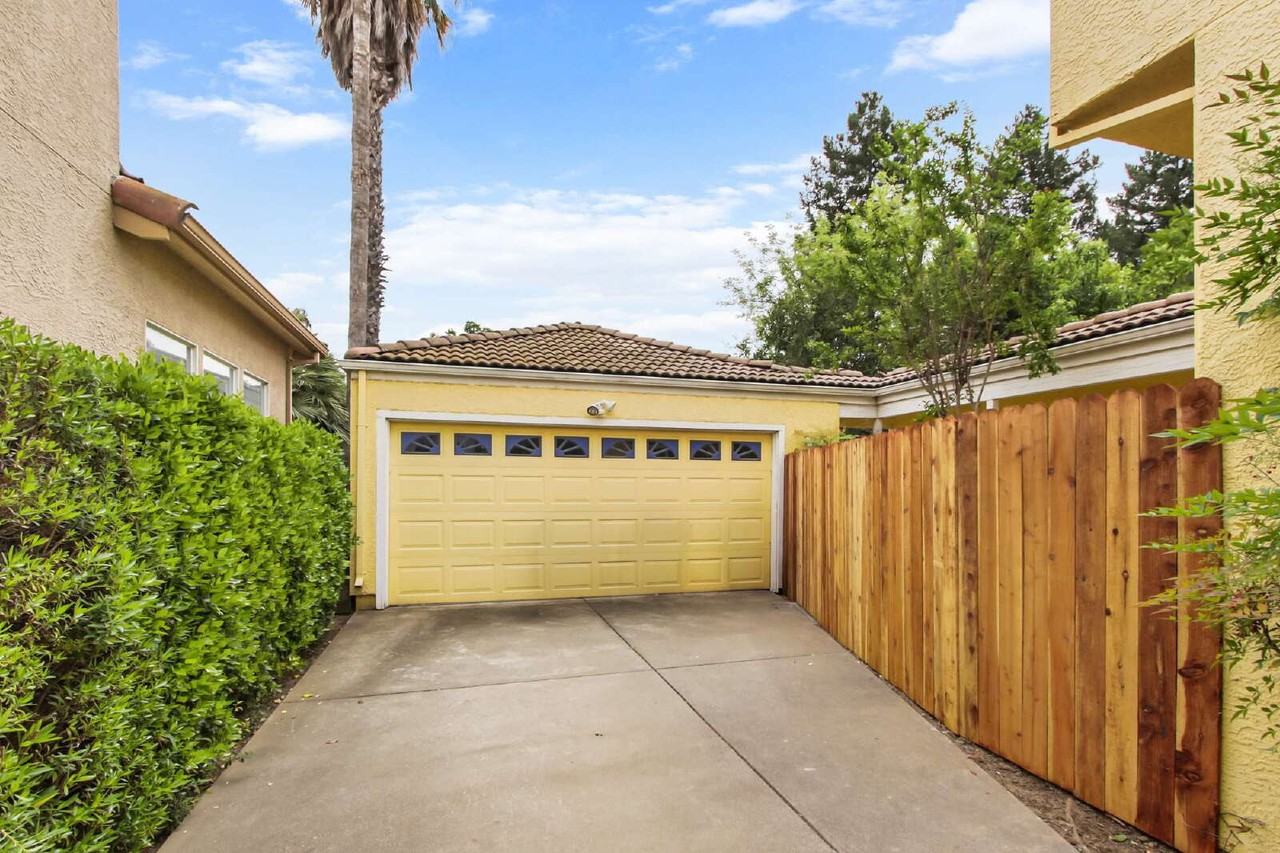 1812 Tahoe Pl Rm 2 - Photo 6 of 50