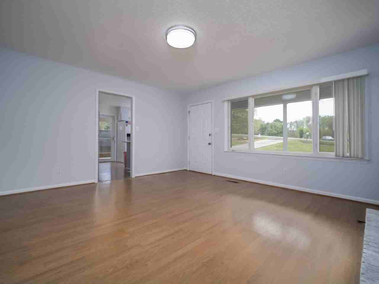 102 Mccall St - Photo 7 of 40