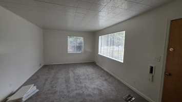 featured image of 1060 36th St