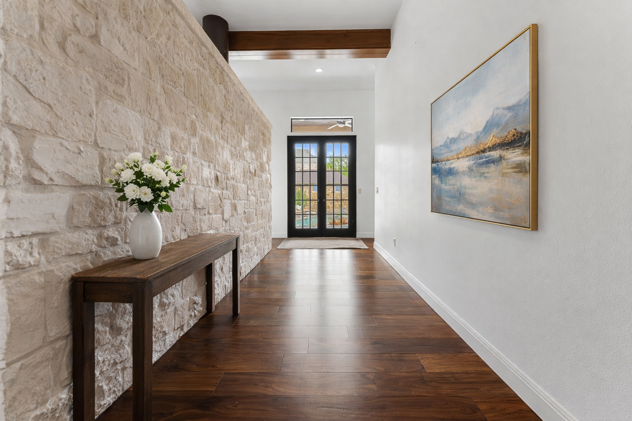 2633 Collingwood Dr - Photo 5 of 49