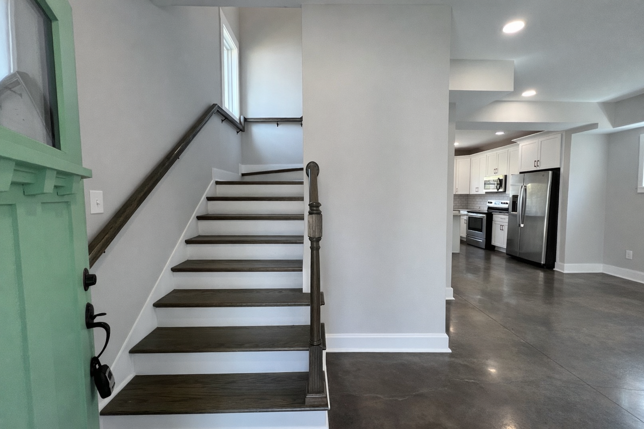 101 Portland Blvd - Photo 3 of 18