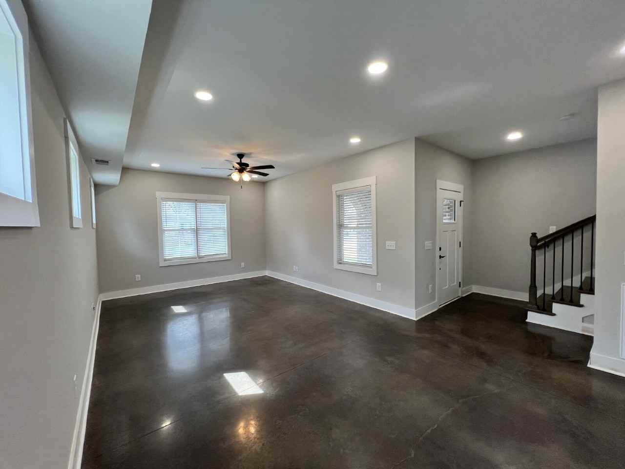 101 Portland Blvd - Photo 5 of 18