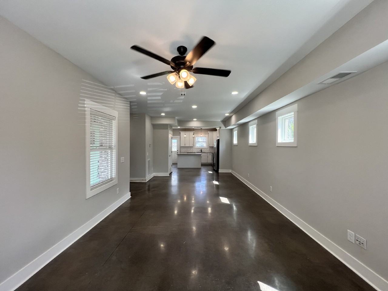 101 Portland Blvd - Photo 6 of 18