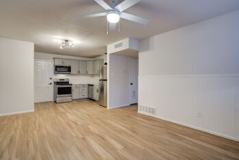 226 Hickory St #B - Photo 1 of 1