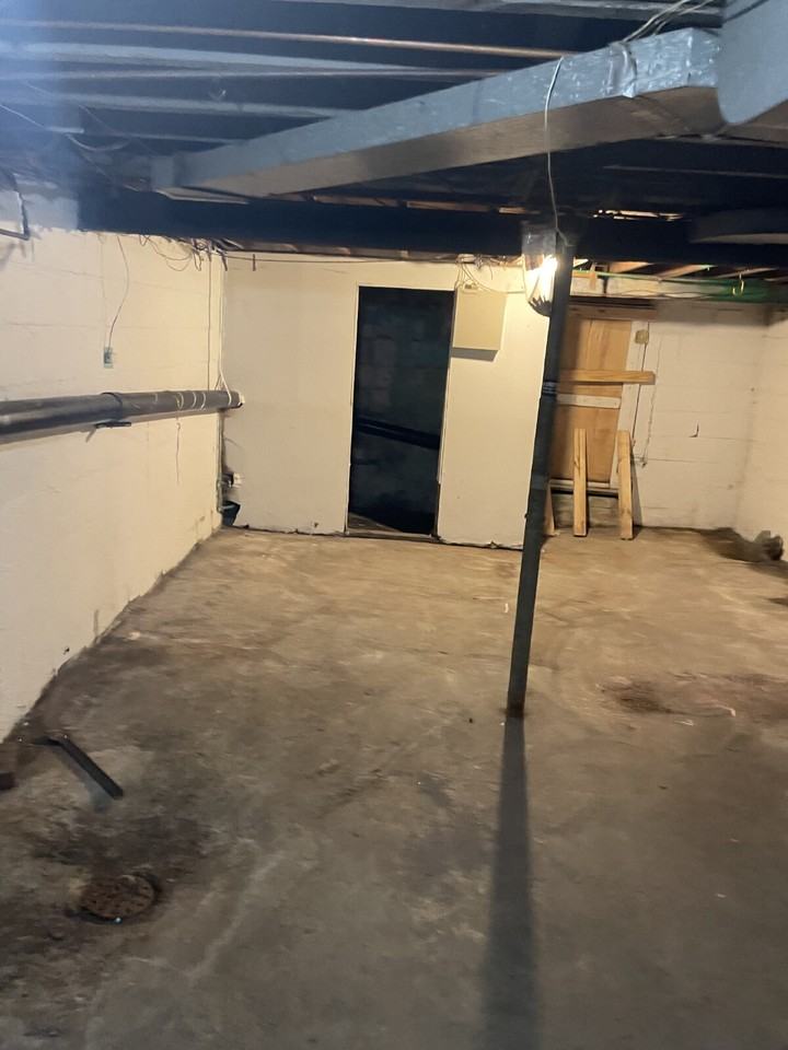 1511 Scott St - Photo 5 of 31