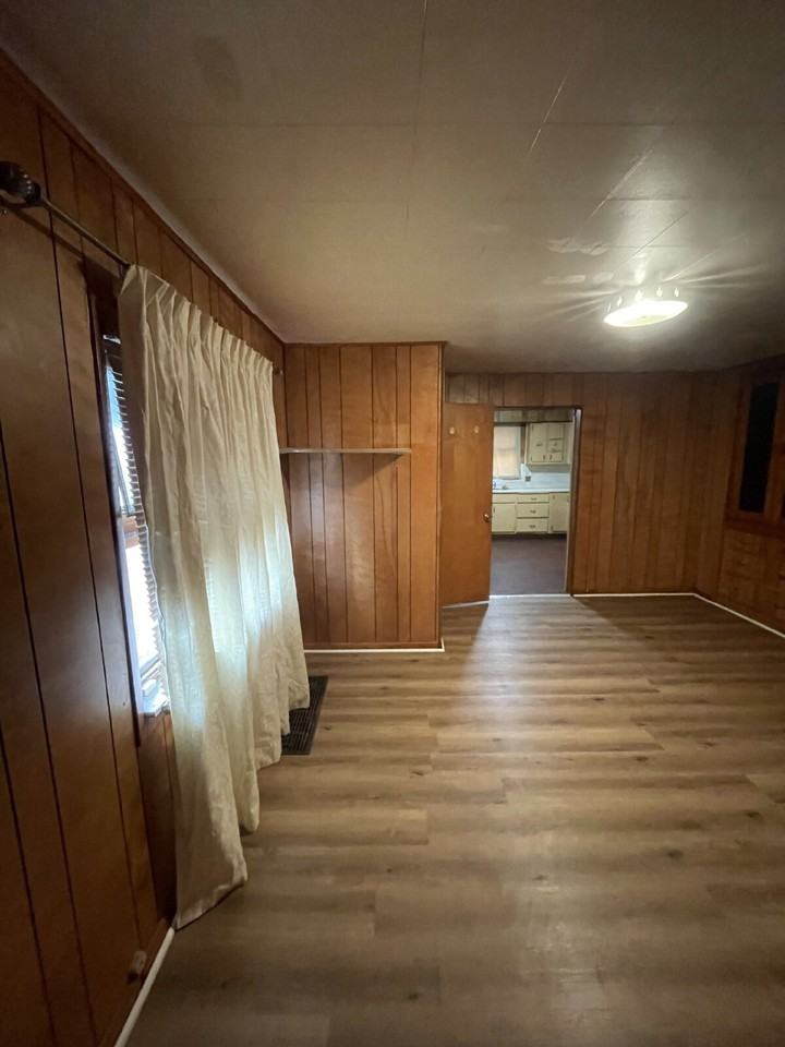 1511 Scott St - Photo 7 of 31