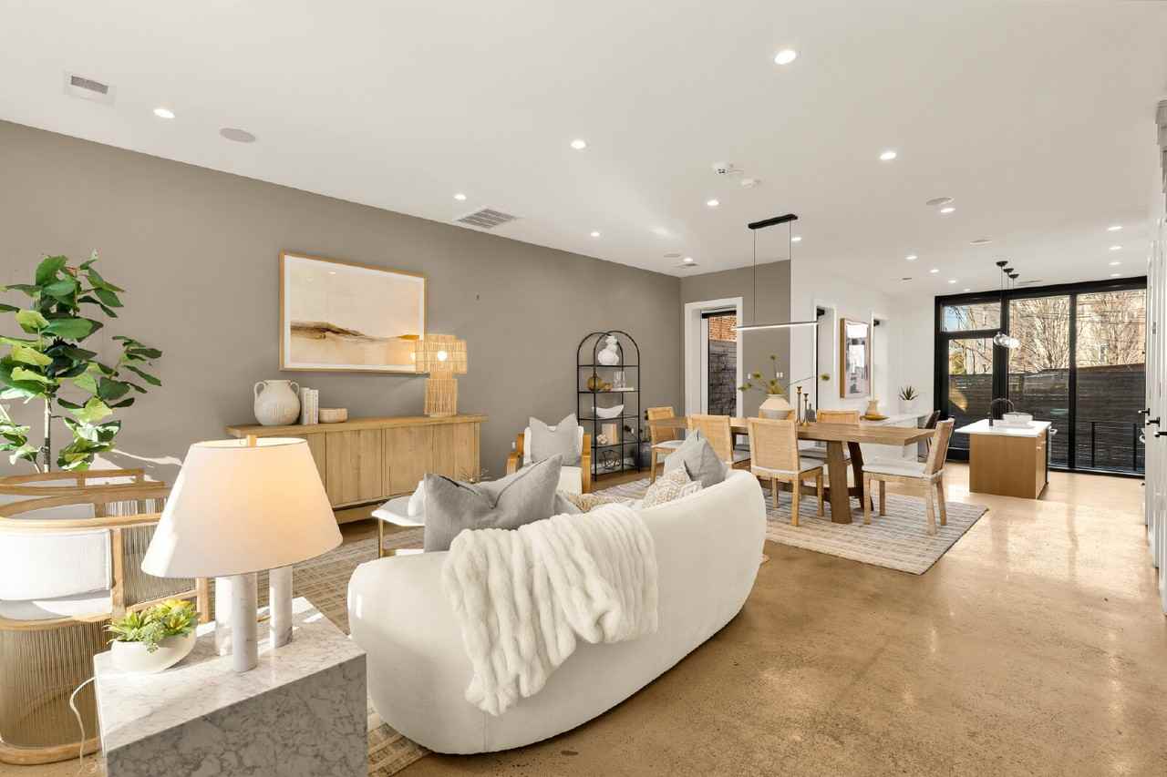 1005 P St Nw - Photo 3 of 29