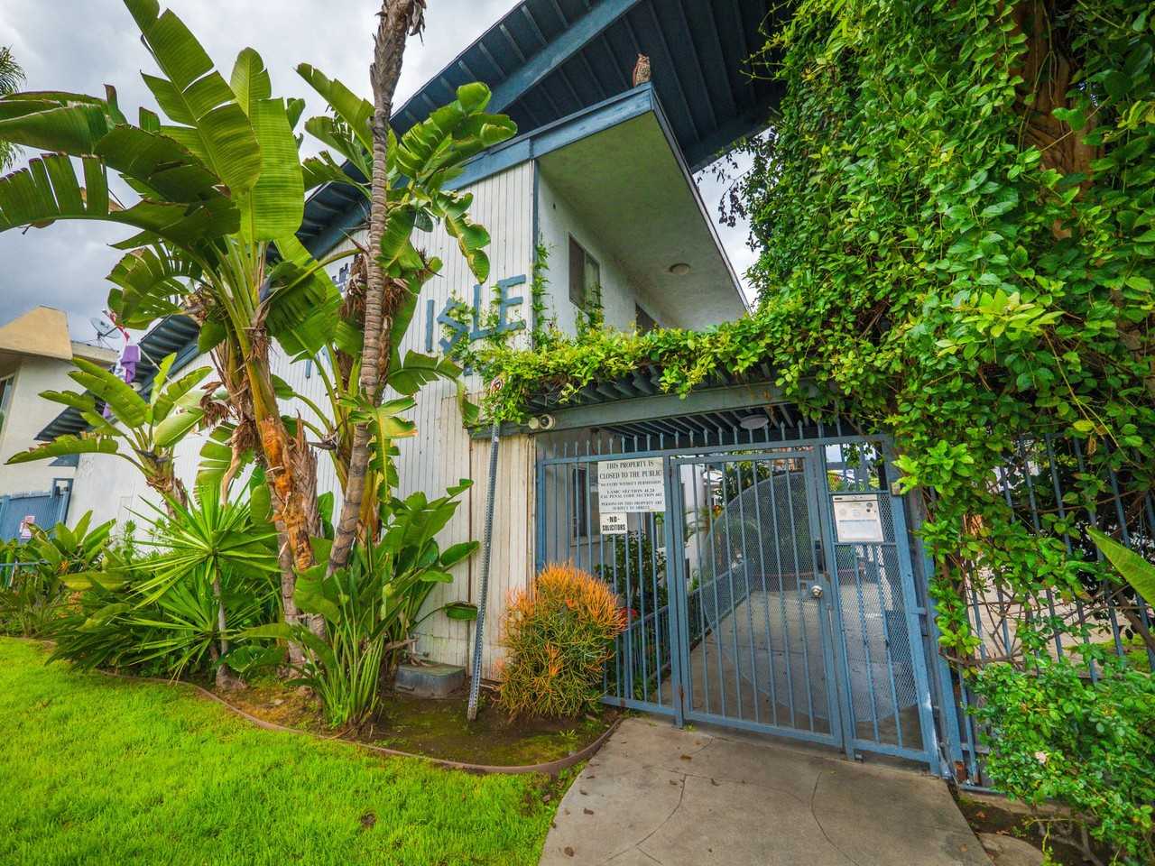 5650 Fair Ave - Photo 4 of 6