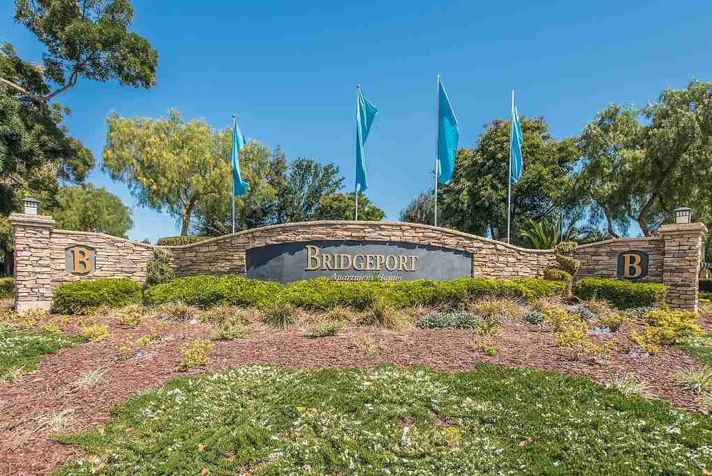 Bridgeport - Photo 4 of 30