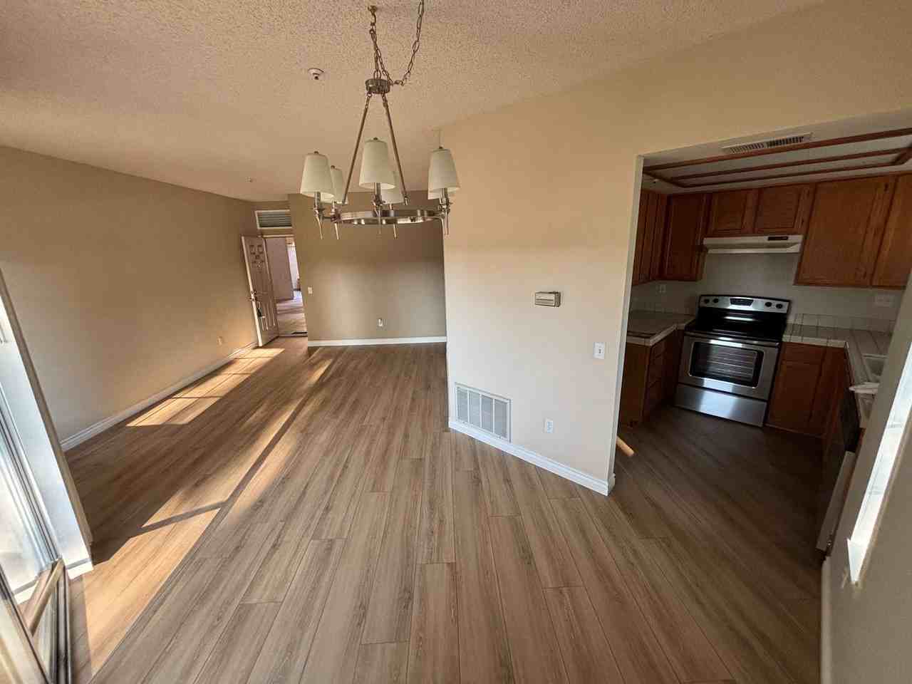 19171 Palo Verde Dr - Photo 4 of 27