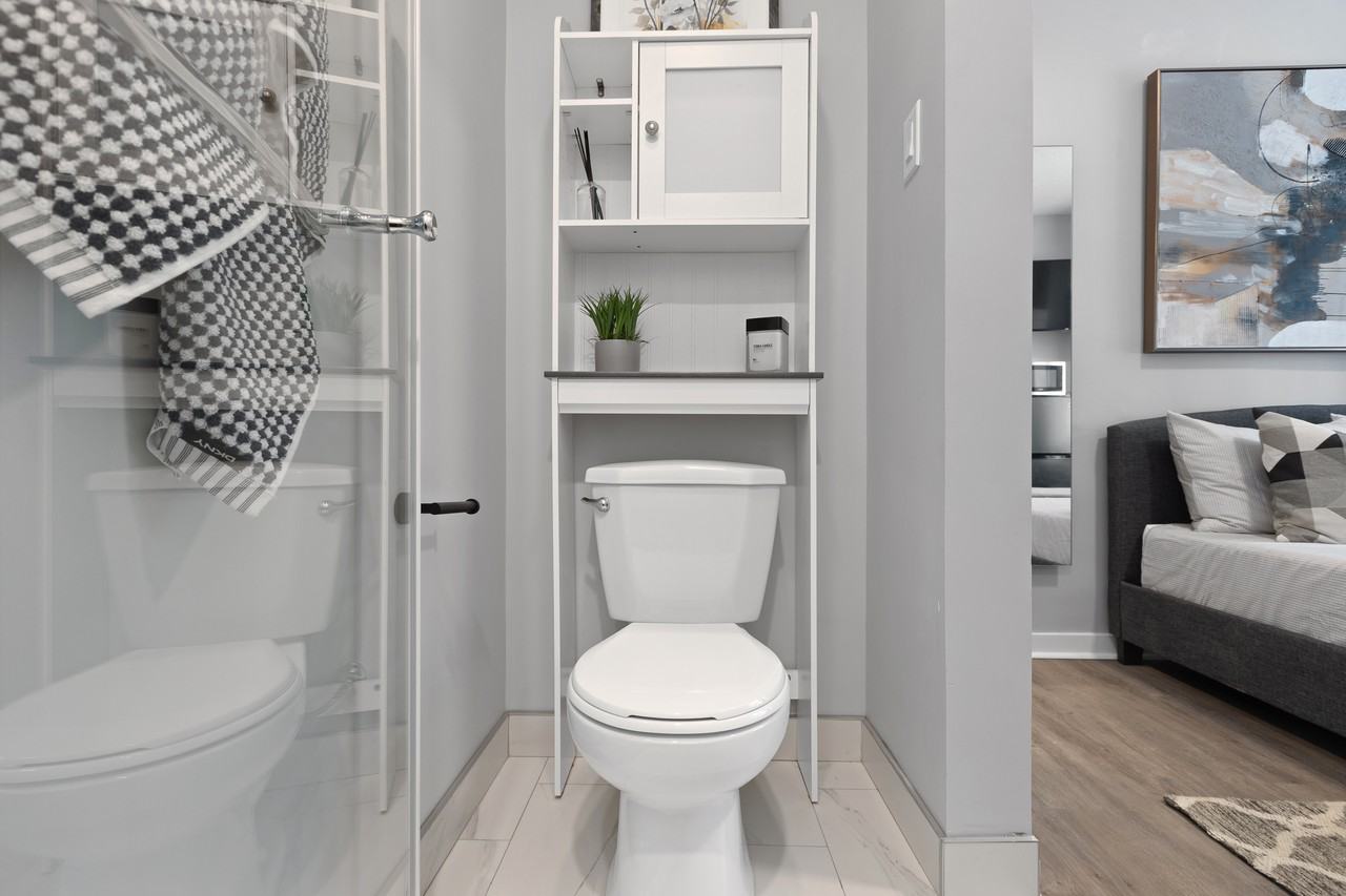 146-160 Osgoode - Photo 6 of 50