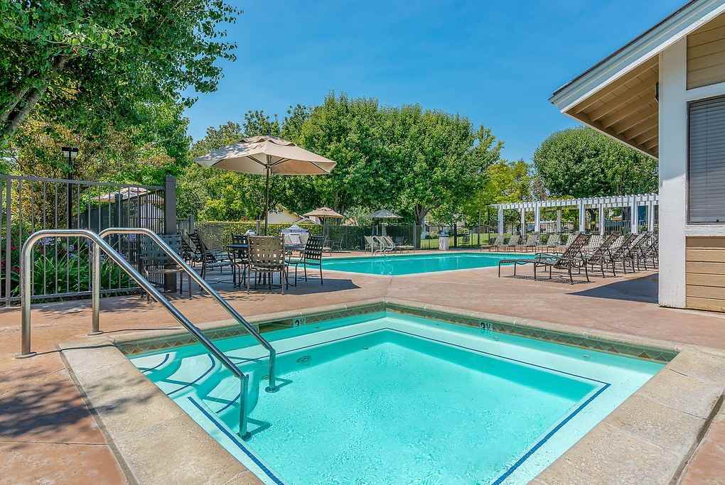 Woodside Village - Photo 4 of 37