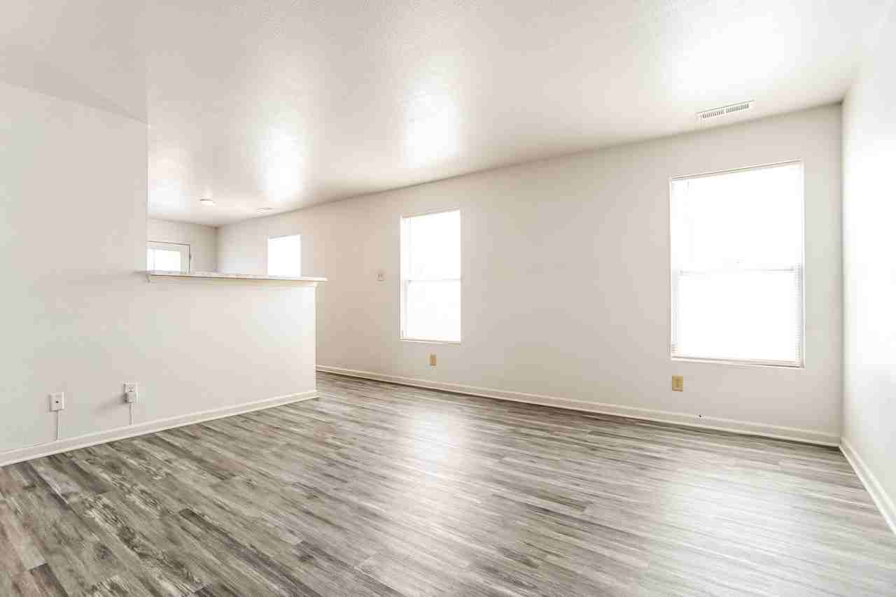 1120 New Day Ct - Photo 4 of 15