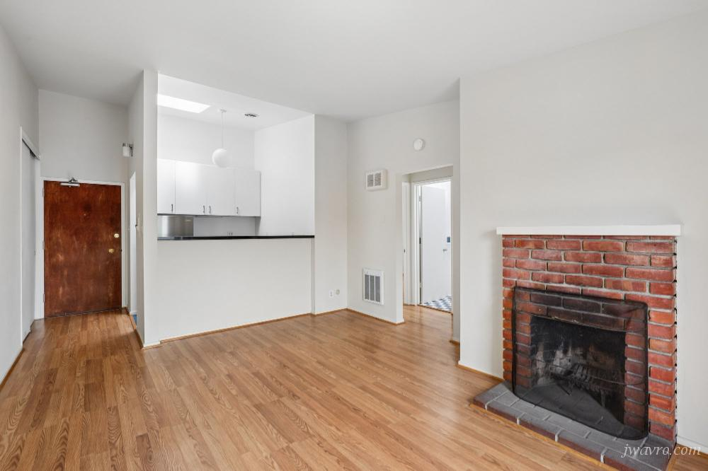 Grant Avenue & Filbert Street - Photo 4 of 17