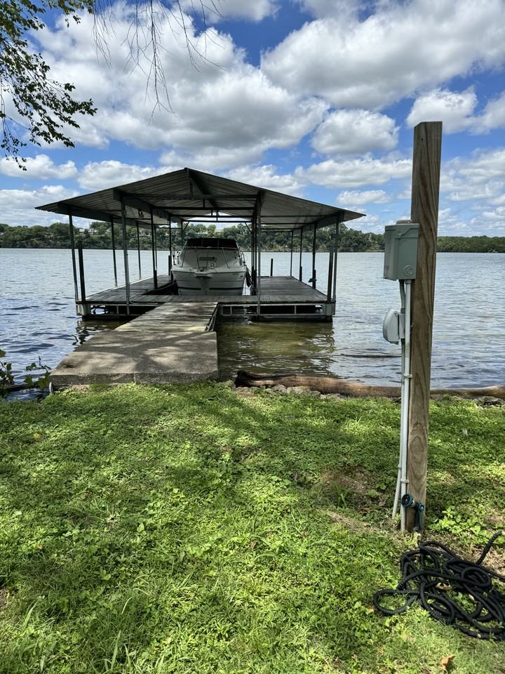 215 Lakeview Cir #NA - Photo 7 of 26