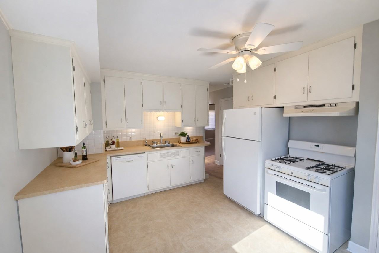 3038 N 87th St #NA - Photo 3 of 15