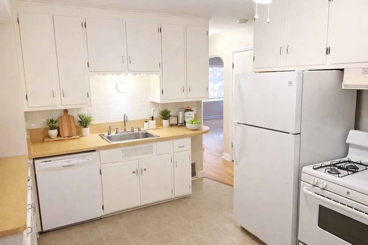 3038 N 87th St #NA - Photo 4 of 15