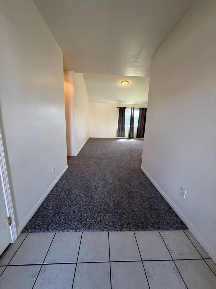 5023 Mar Grande Dr - Photo 3 of 31