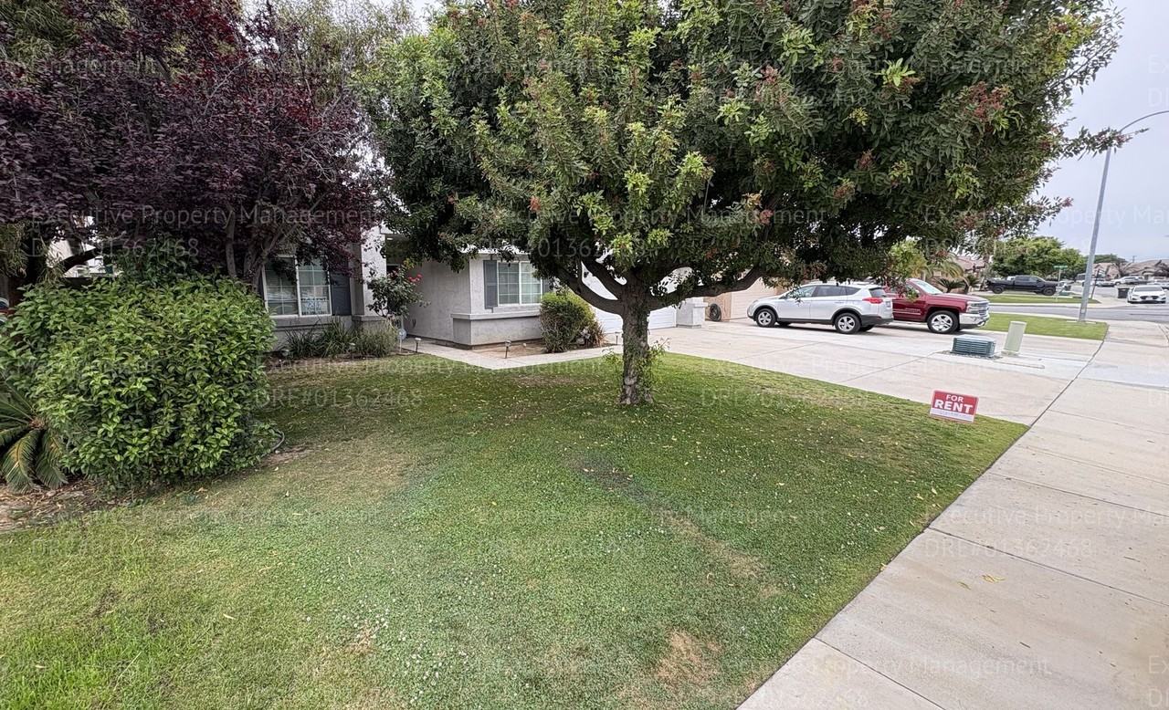 13306 Cheyenne Mountain Dr - Photo 2 of 50