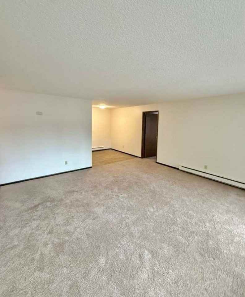 18524 TM JD GISZ LLC - Photo 4 of 50