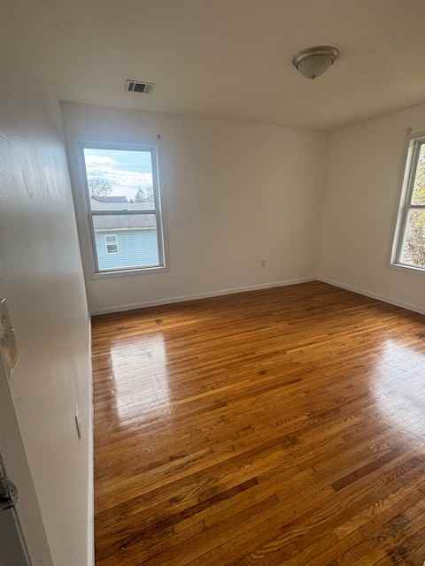 1214 Robert St #2ndFL - Photo 7 of 8