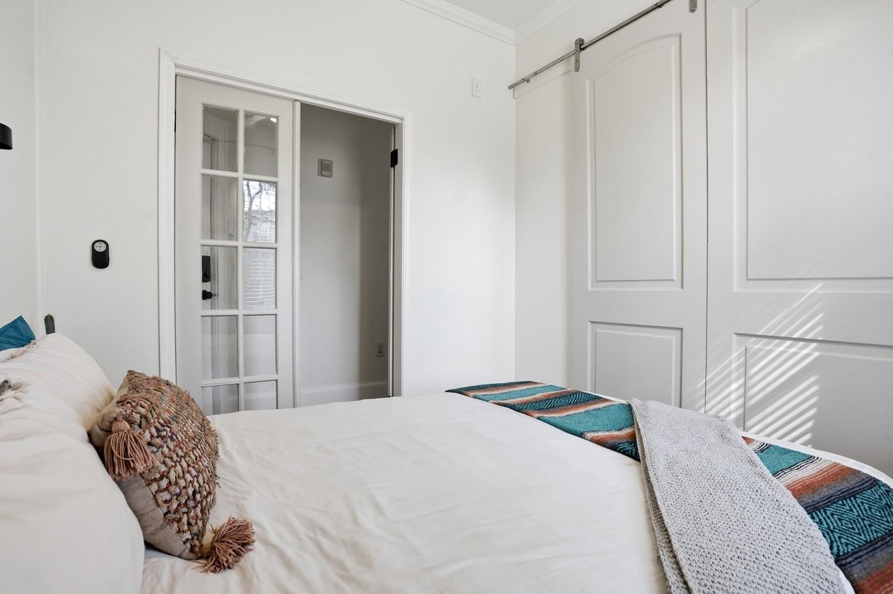 737 Barnett St Ne #C4 - Photo 6 of 23