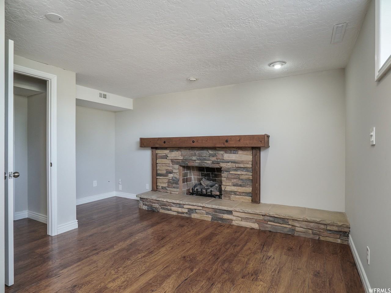 4250 Edgehill Dr #1 - Photo 6 of 10